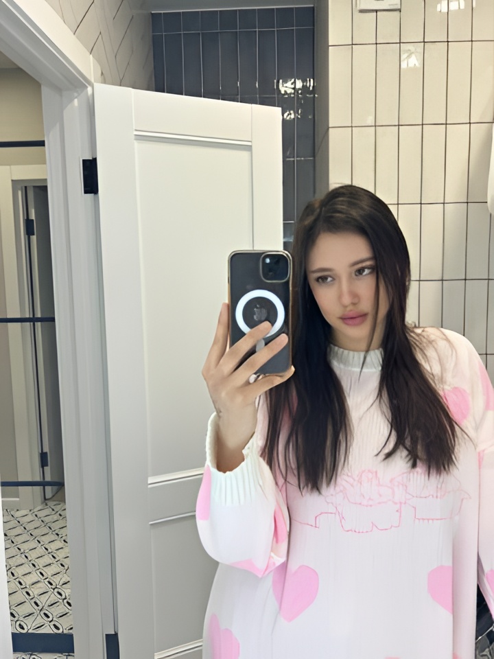 Индивидуалка Кира, доступна для личного знакомства от 10000 руб