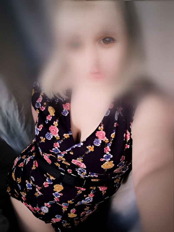 Стелла привлекательная девушка из Фрязино цена от 4000 руб